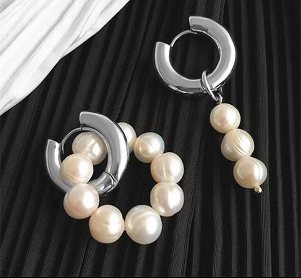 Asymmetric Pearl Hoops | Silber